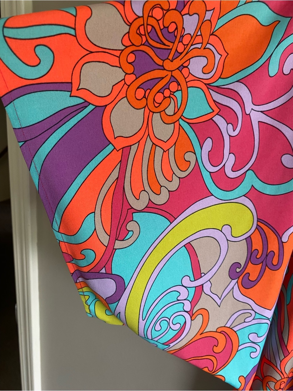 Trina Turk Multicolor Floral V-Neck Tunic - Picture 6 of 11